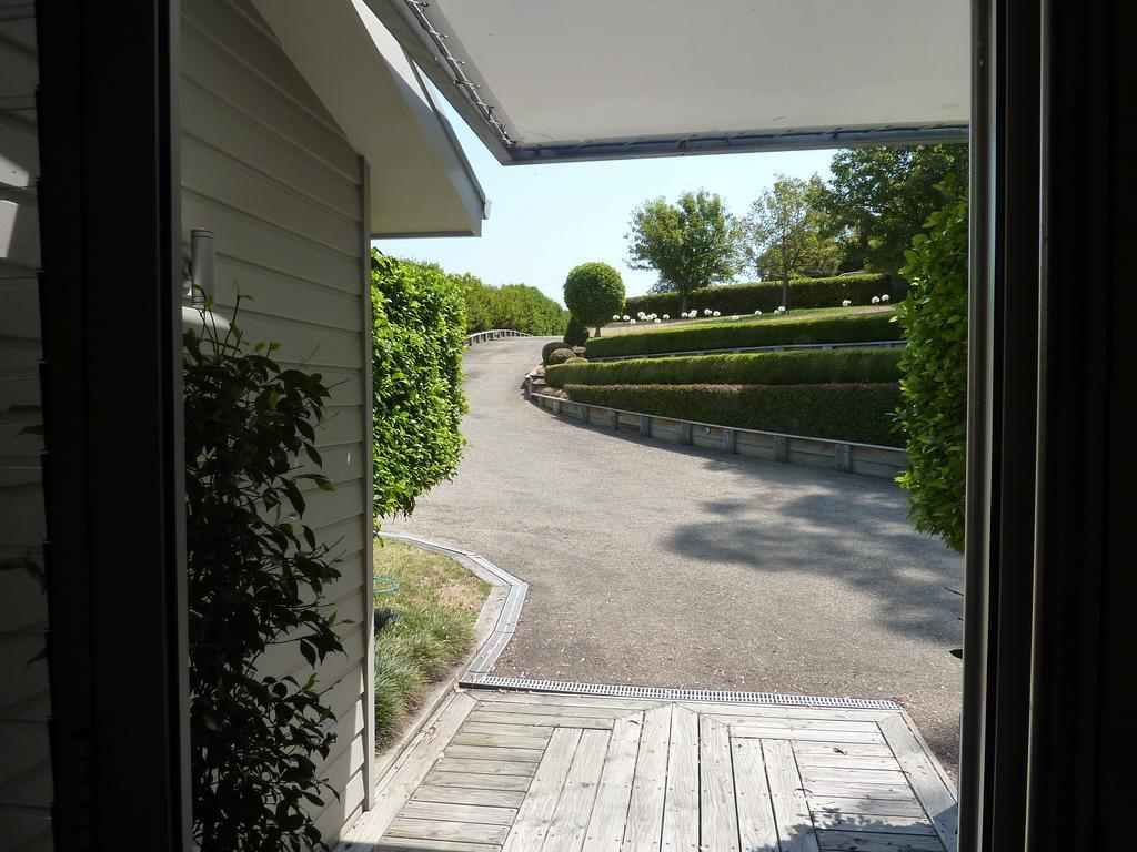 Appartamento The Point Bnb Paynesville Esterno foto