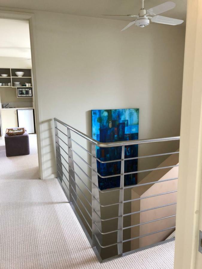 Appartamento The Point Bnb Paynesville Esterno foto