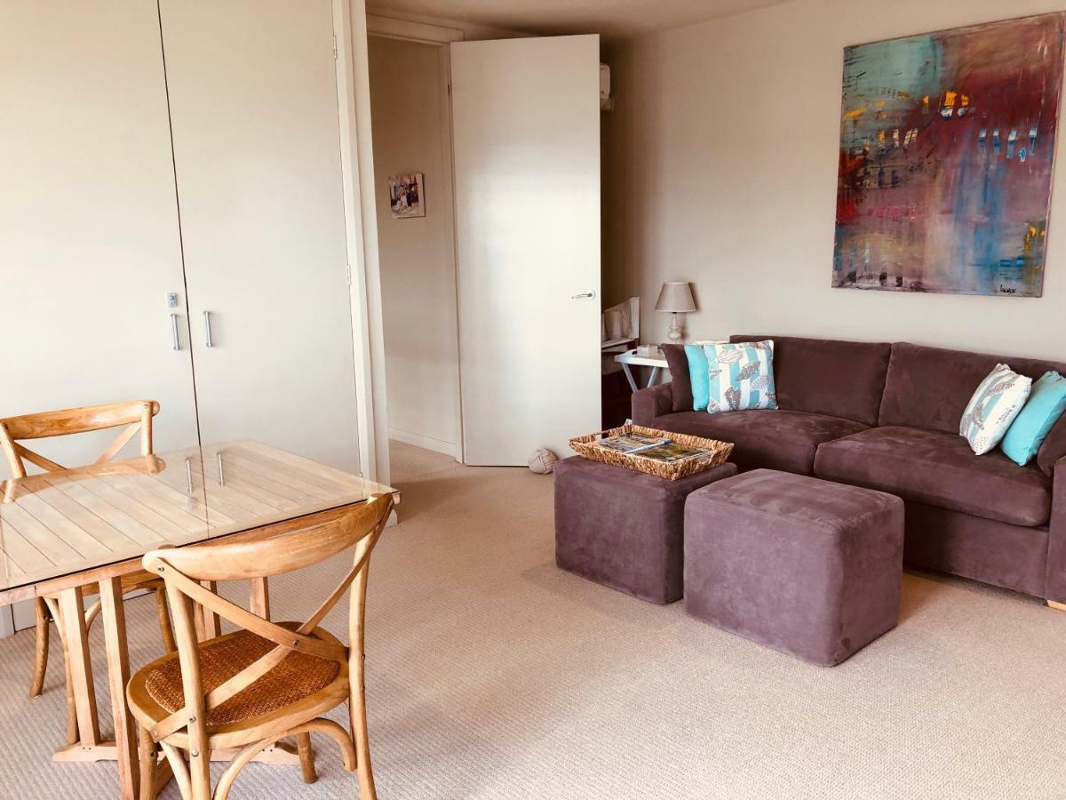 Appartamento The Point Bnb Paynesville Esterno foto